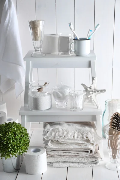 Bath accessories on white wall — Stock Photo, Image