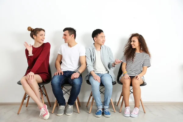 Grupo Personas Esperando Una Entrevista Interior —  Fotos de Stock