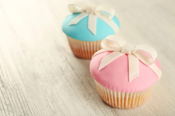 Gustosi deliziosi cupcake — Foto Stock