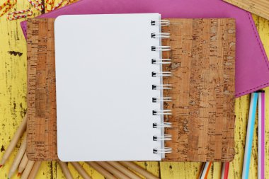 Ofis dizüstü bilgisayarlarla ayarla