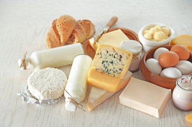 Taze süt ve süt ürünleri kümesi 