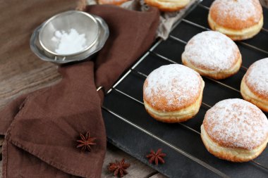 taze ev yapımı çörekler 