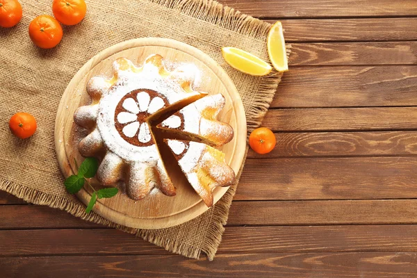 Delicious citrus cake — Stock Photo, Image