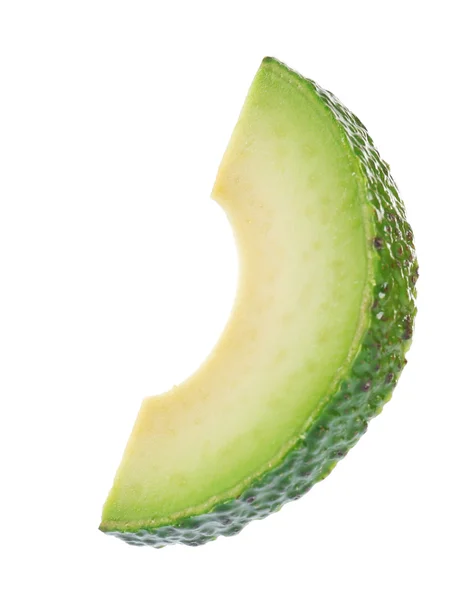 Кусок свежего авокадо — стоковое фото