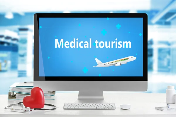 Interfaz de turismo médico en ordenador — Foto de Stock