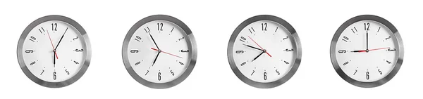 Colagem de relógios de parede redonda — Fotografia de Stock