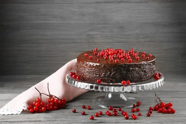 kızılcık ile çikolatalı kek 