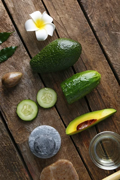 Avocado-Wellness-Behandlung — Stockfoto