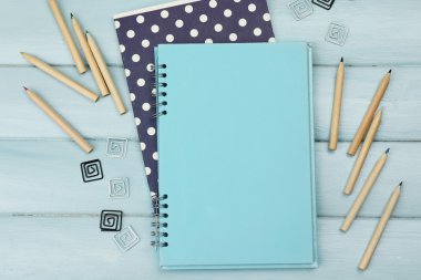 Ofis dizüstü bilgisayarlarla ayarla