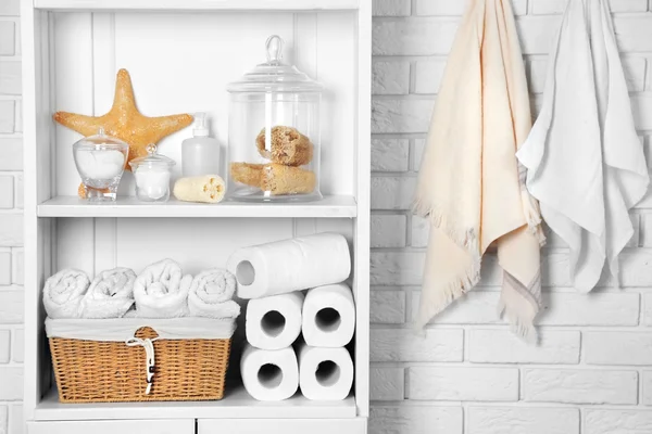 Bathroom set with towels — Stock Photo, Image