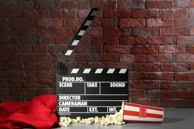 Clapper kurulu ve pop corn 