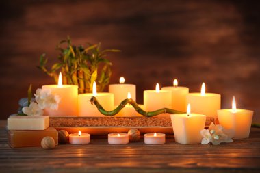 Mumlar ile Spa kompozisyon 