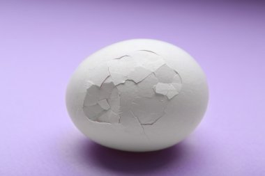 kırık yumurta yakın çekim