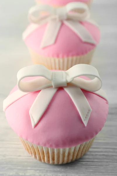 Gustosi deliziosi cupcake — Foto Stock