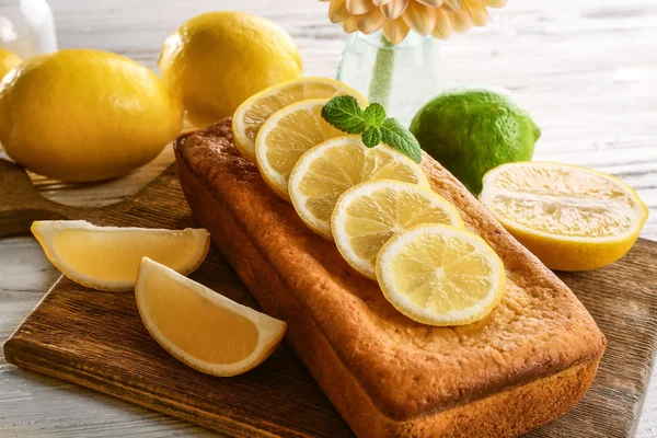 Delicioso pastel de cítricos —  Fotos de Stock