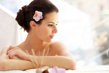 çiçek spa Center'da kadınla