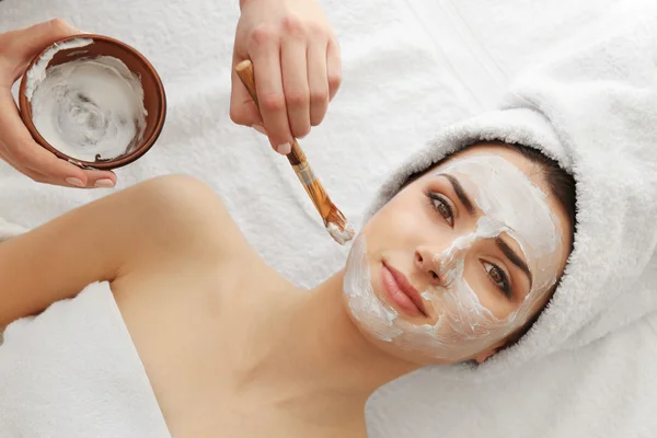 Young woman having mask — Stock Photo, Image