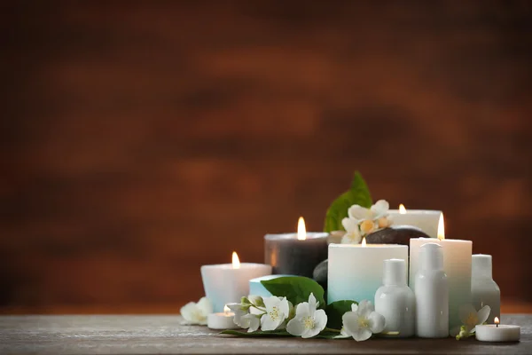 Composição de spa com velas — Fotografia de Stock