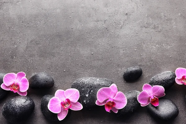 Spa stones and orchids — Stock Photo, Image