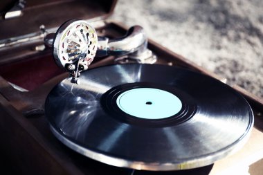 Eski gramofon portre