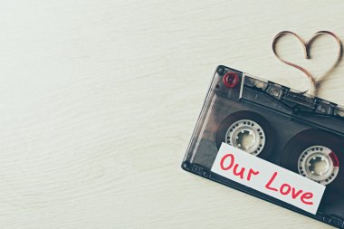 Kalp şeklinde kasetle Retro ses kaseti