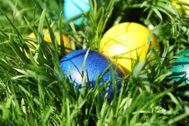 renkli Paskalya yumurtaları 