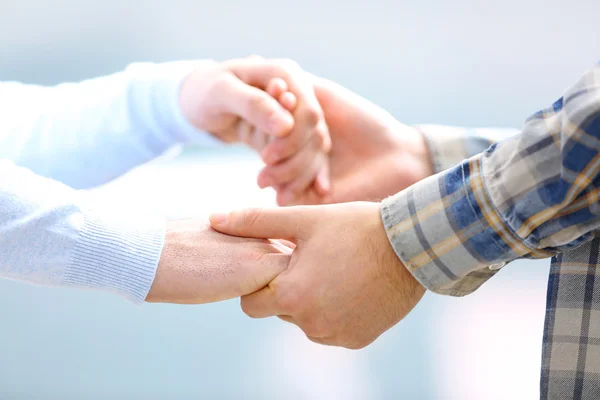 Homosexuals holding hands — Stock Photo, Image