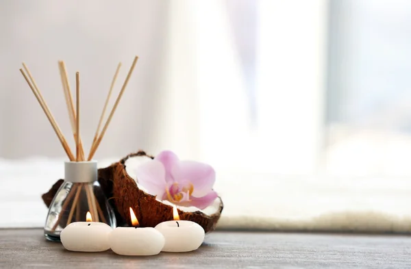 Spa set with coconut — Stock Photo, Image