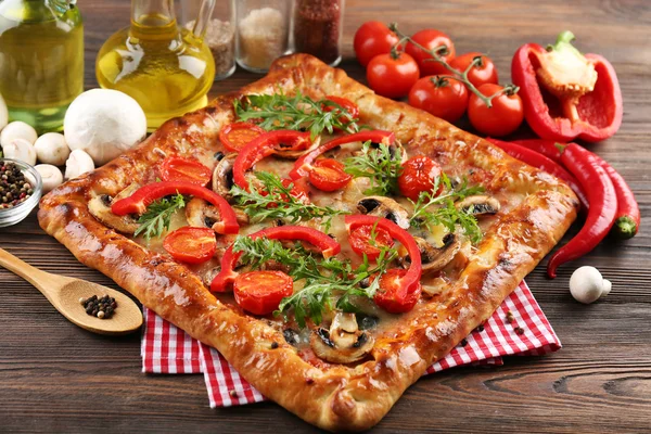 Freshly homemade pizza — Stock Photo, Image