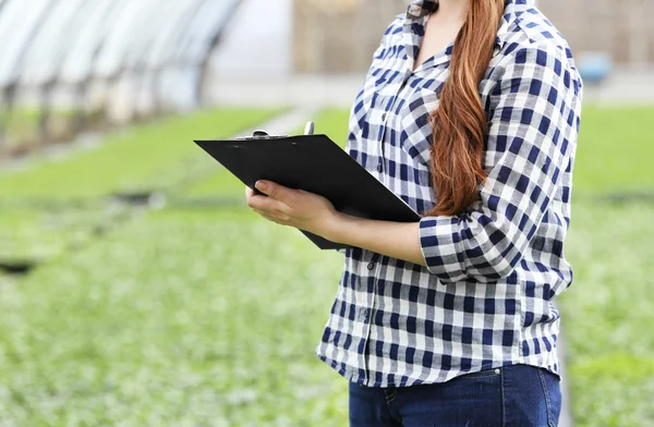 Female farmer working — Stock Photo, Image