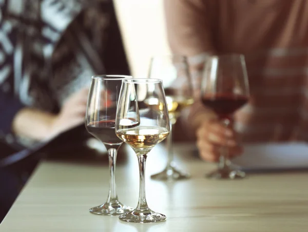 Experts tasting wine — Stock Photo, Image