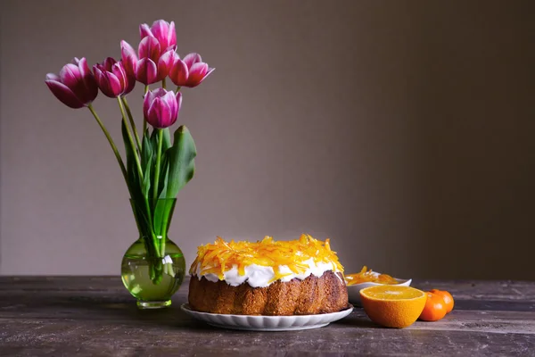 Délicieux gâteau aux agrumes — Photo