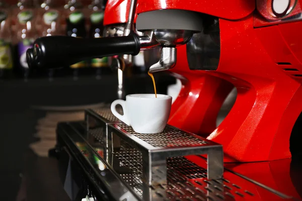 Coffee machine with cup — Stock Photo, Image