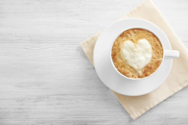 Cup of fresh coffee — Stock Photo, Image