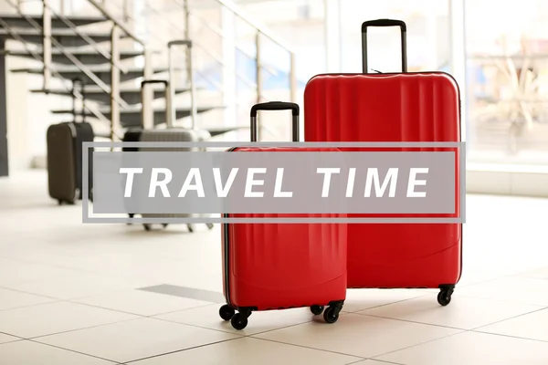 Text Travel Time and suitcases — Stock Photo, Image