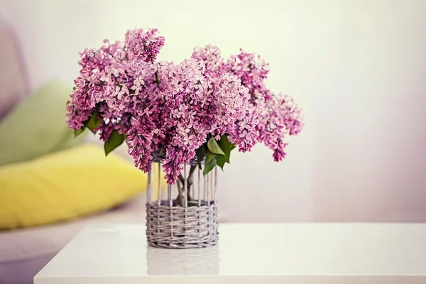 Buquê de flores frescas da primavera — Fotografia de Stock