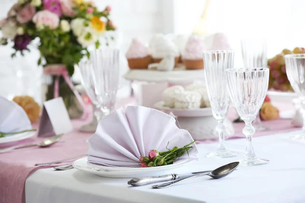 Beautiful served table — Stock Photo, Image