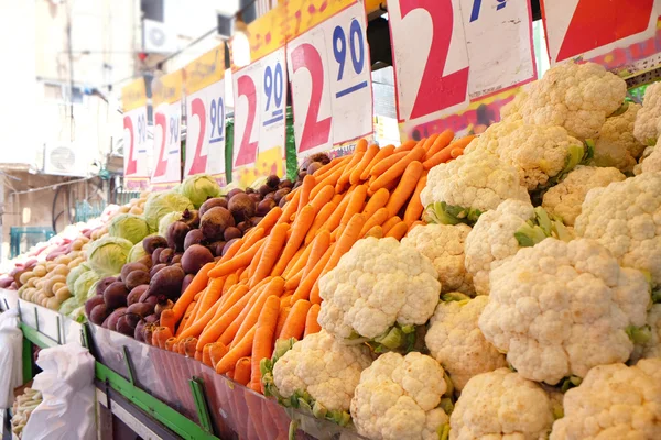 Vegetables stalls in Israel market — Stock Photo, Image