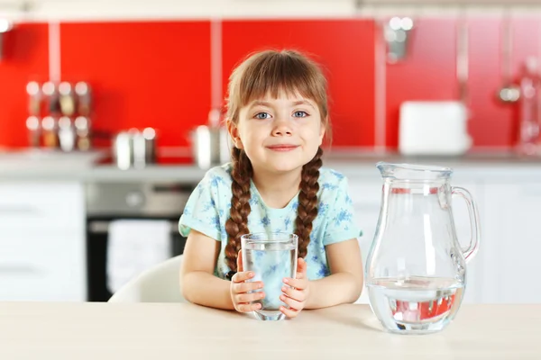 Menina bonito — Fotografia de Stock