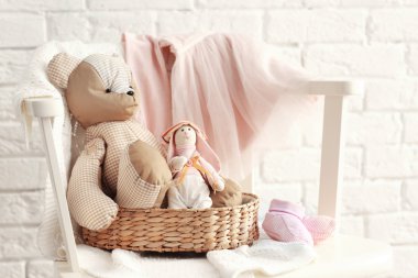 Bebek oyuncak tuğla duvar 