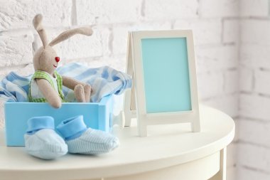 Bebek oyuncak tuğla duvar 