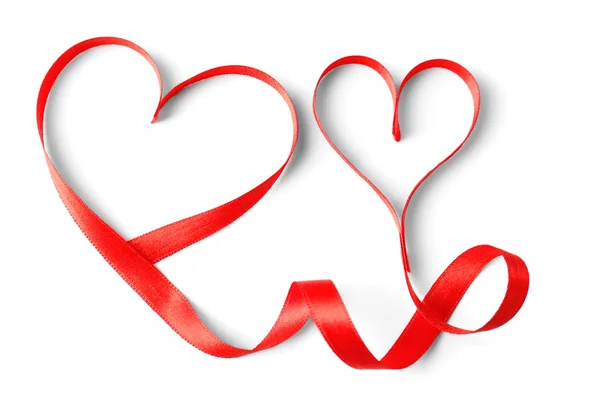 Kırmızı kalp şeklinde şerit — Stok fotoğraf