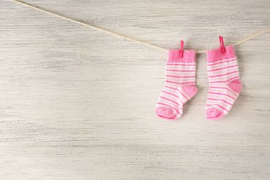Asılı bebek çorap 