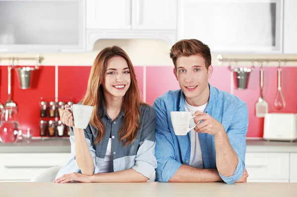 Couple drinking coffee Royalty Free Stock Images
