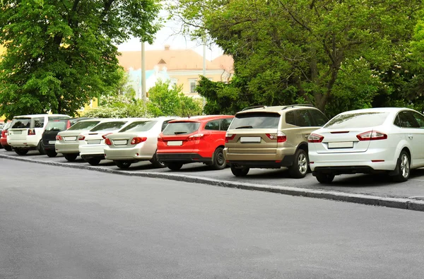 Parkplatz in der Stadt — Stockfoto