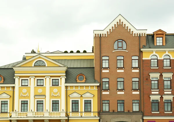 Fachada del antiguo edificio — Foto de Stock