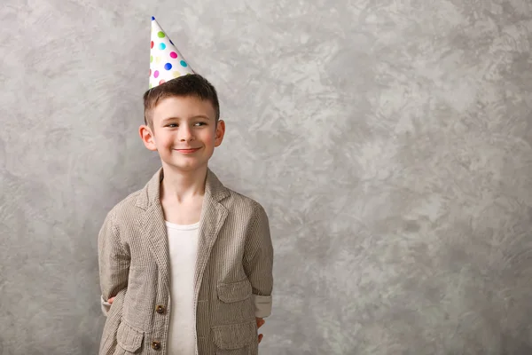 Söt pojke i cap — Stockfoto