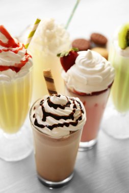 lezzetli milkshakes tablo