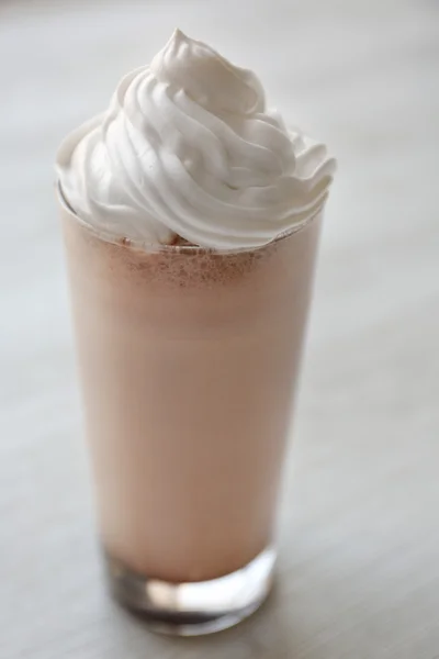 Kall läcker milkshake — Stockfoto