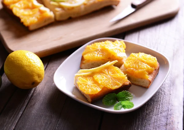 Delicioso pastel de cítricos — Foto de Stock